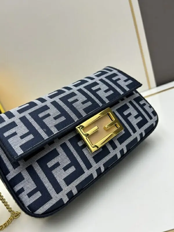 fendi aaa qualite mini sac a main pour femme s_12233103